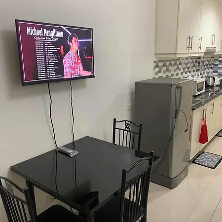 1 Bedroom Condo At Sea Residences 5Mins Walk To Mall Of Asia 3
